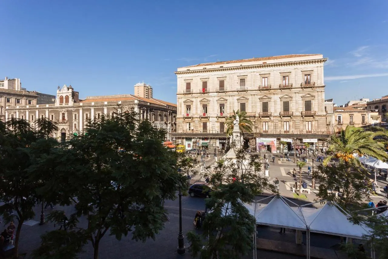 Da Gianni E Lucia Rooms With Bathroom In The City Center Katánie Penzion