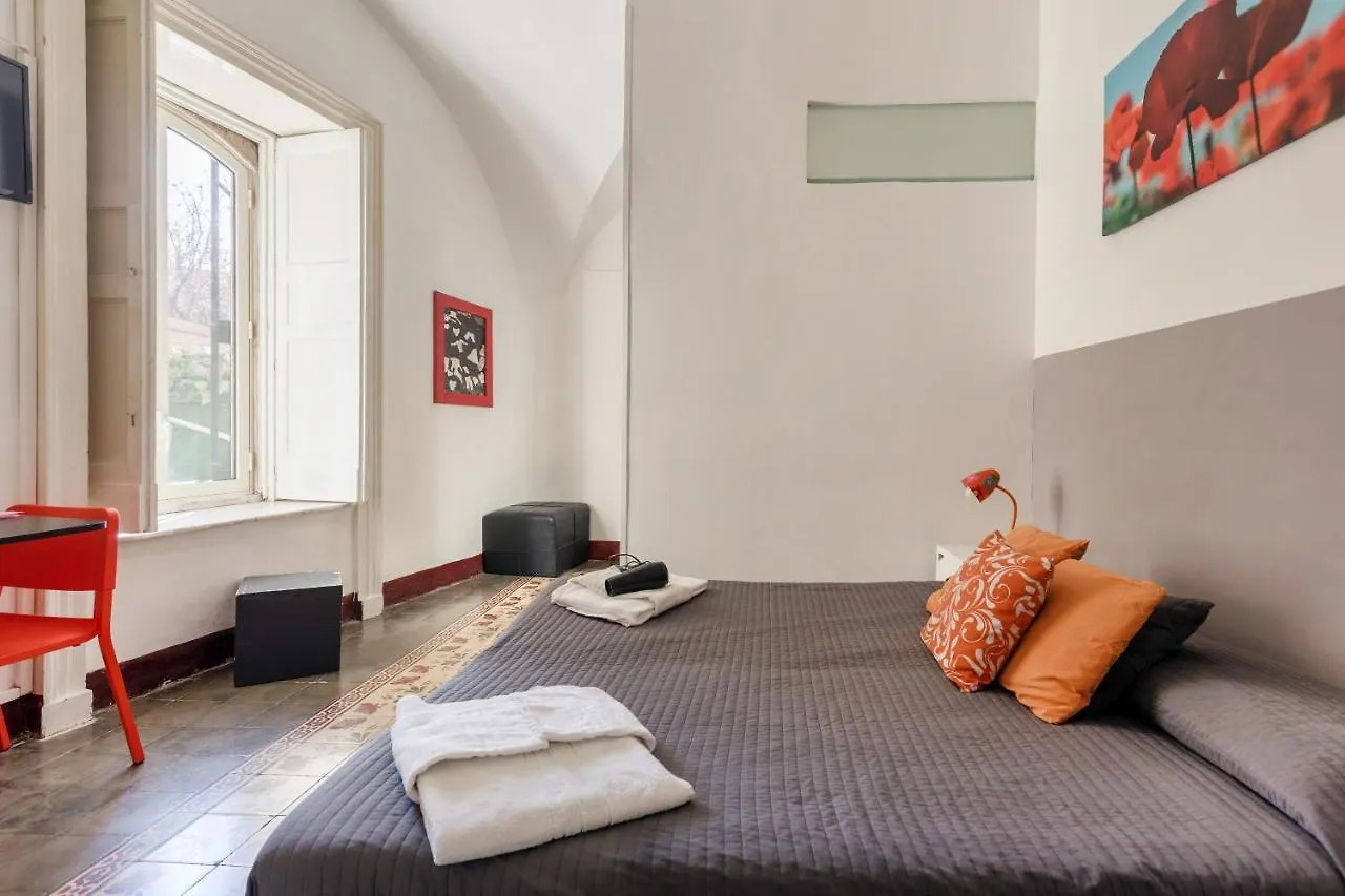 ** Guest house Da Gianni E Lucia Rooms With Bathroom In The City Center Catania Italy